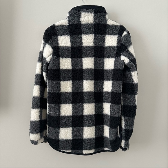 Abercrombie & Fitch The Essential A&F Sherpa Fleece Black White Buffalo Plaid S - Picture 9 of 16